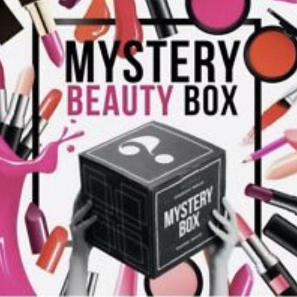 🌟🆕 High End Makeup mystery box!🌟 Skincare Hair